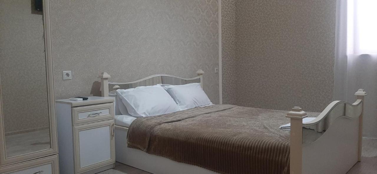 Rubenyan Guest House Artashat Buitenkant foto